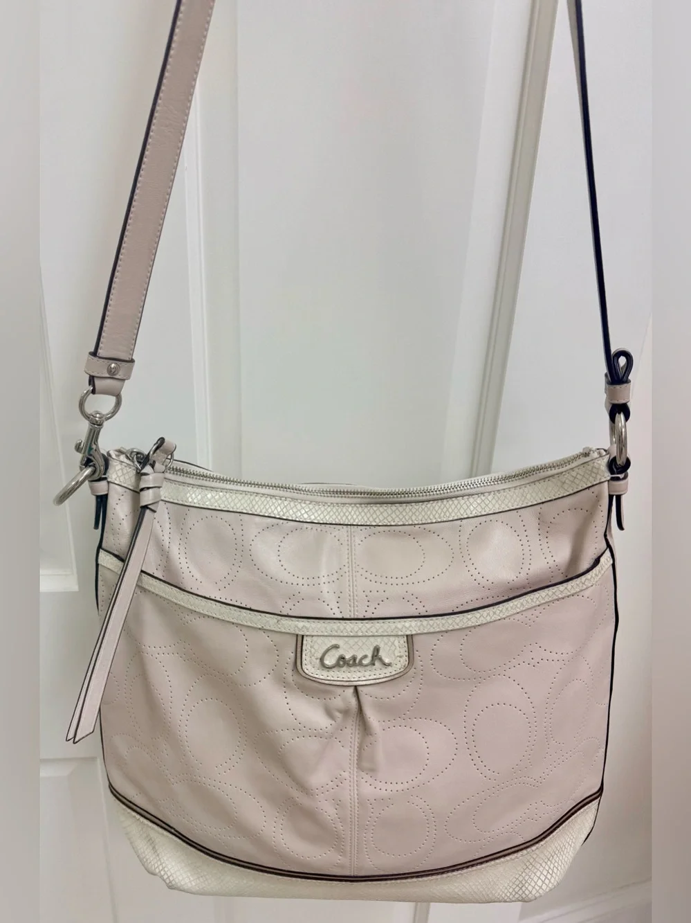 COACH Vintage Y2K Ivory Park Perforated & Snakeskin Embossed Leather Hobo Bag